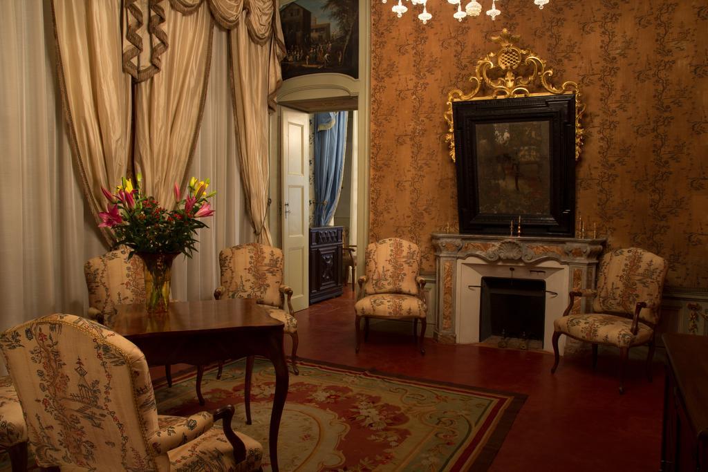 Castello Di Guarene Hotel Cameră foto